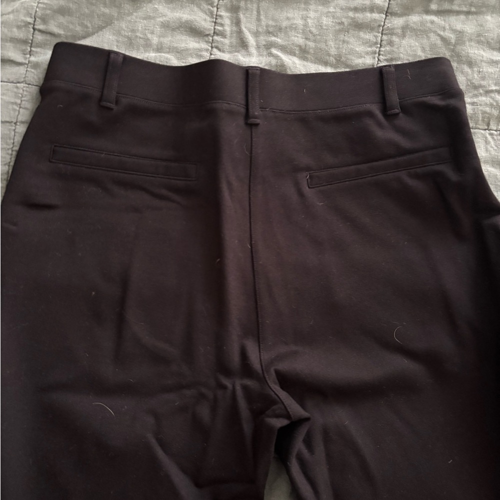 Quince Women's Ultra Stretch Ponte Bootcut Black Pants Petite - Picture 4 of 4